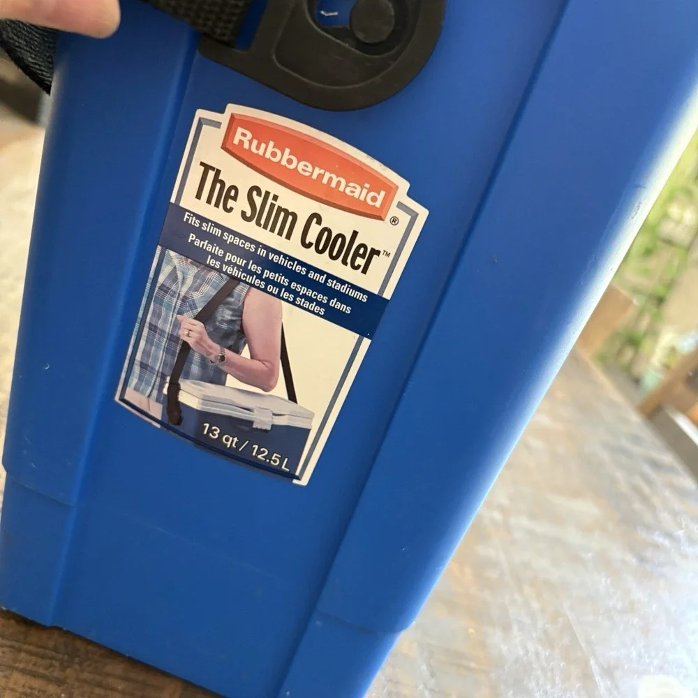 Vintage Rubbermaid Slim Cooler #1801 13 Qt Dual Open Lid Strap Blue